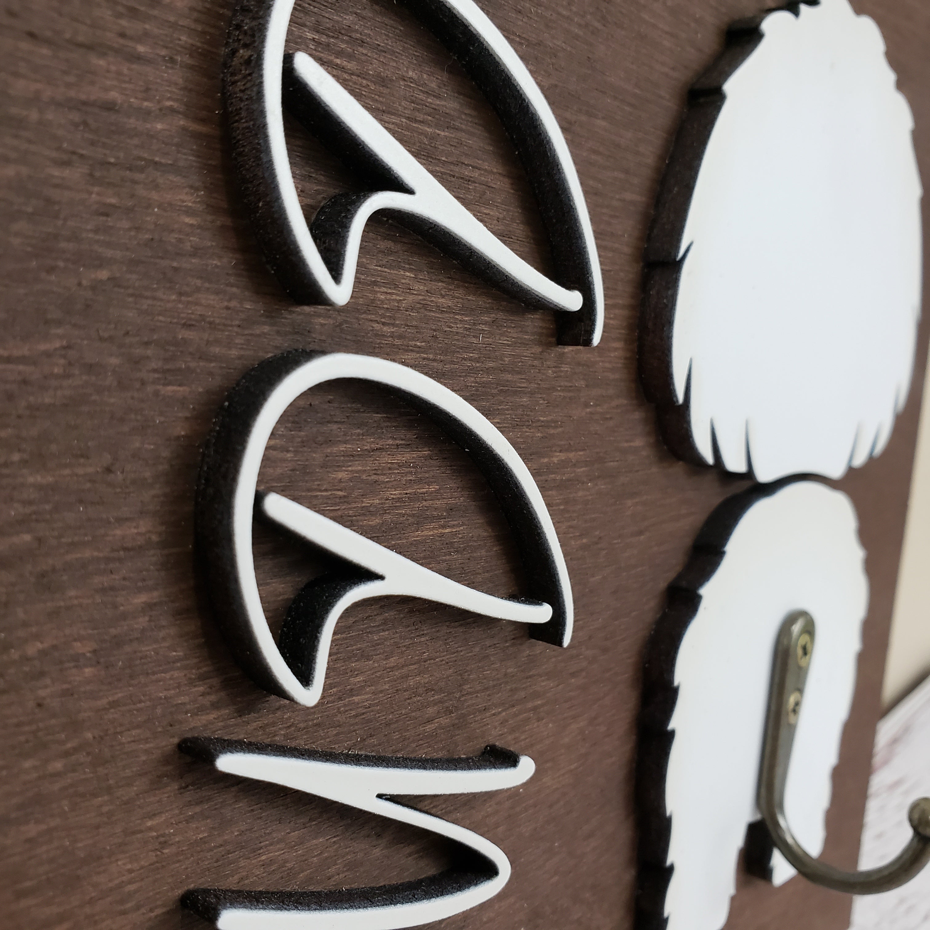 Personalized Dog Leash Holder For Wall - Dark Walnut base | White Dog and Name - Semper-KIK