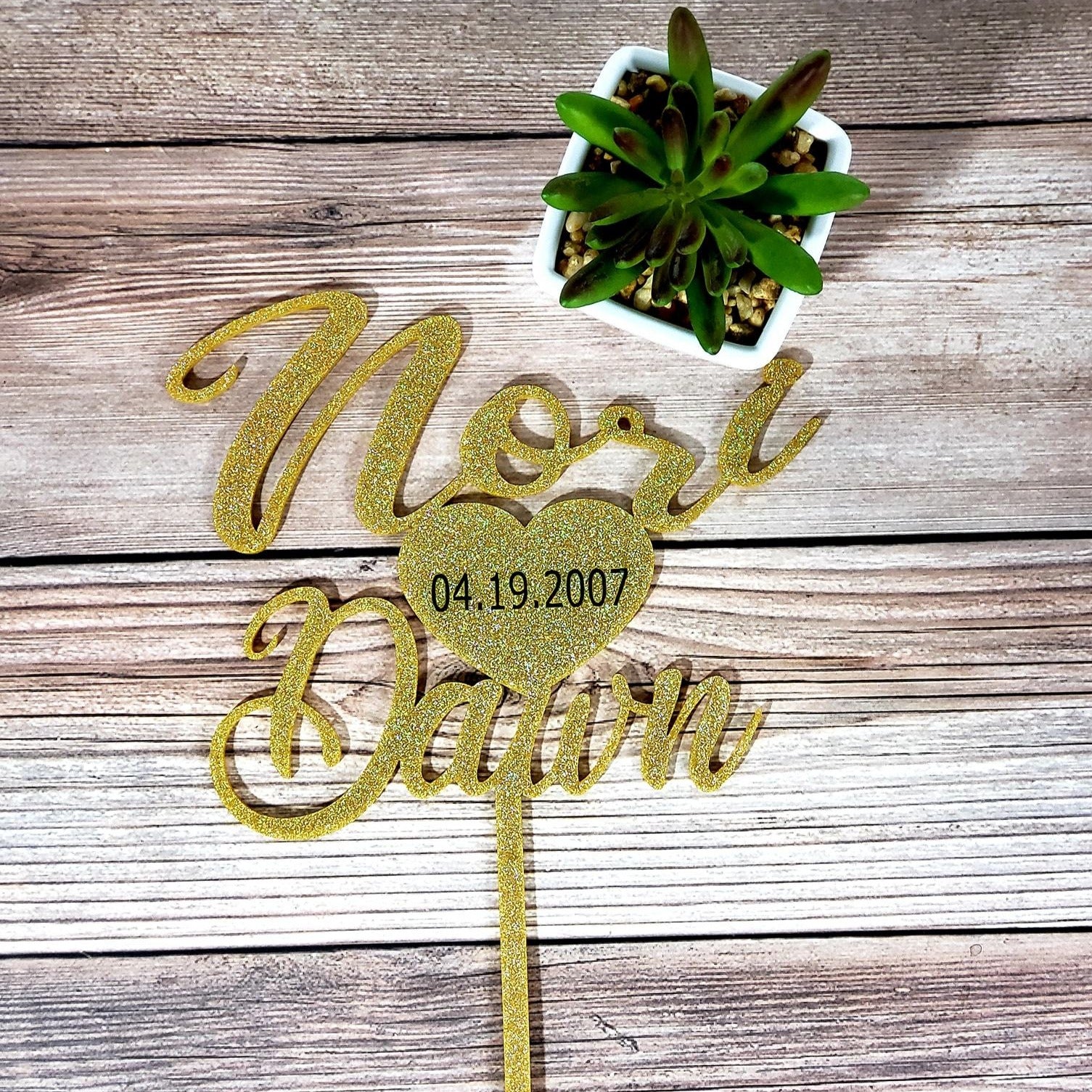 Personalized Acrylic Wedding Cake Topper, Custom Cake Topper for Wedding - Semper-KIK