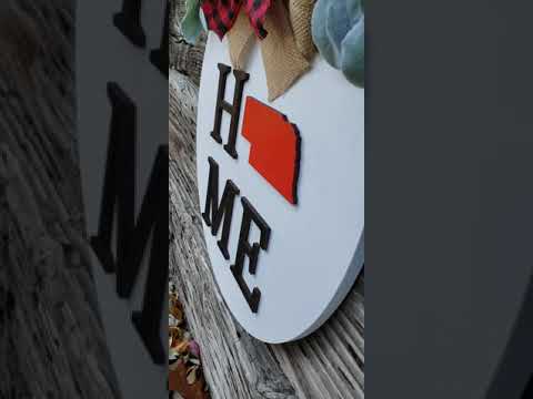 18" Personalized State - Wooden Door Hanger