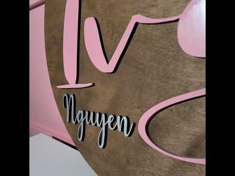 Personalized Nursery name Sign with Flower