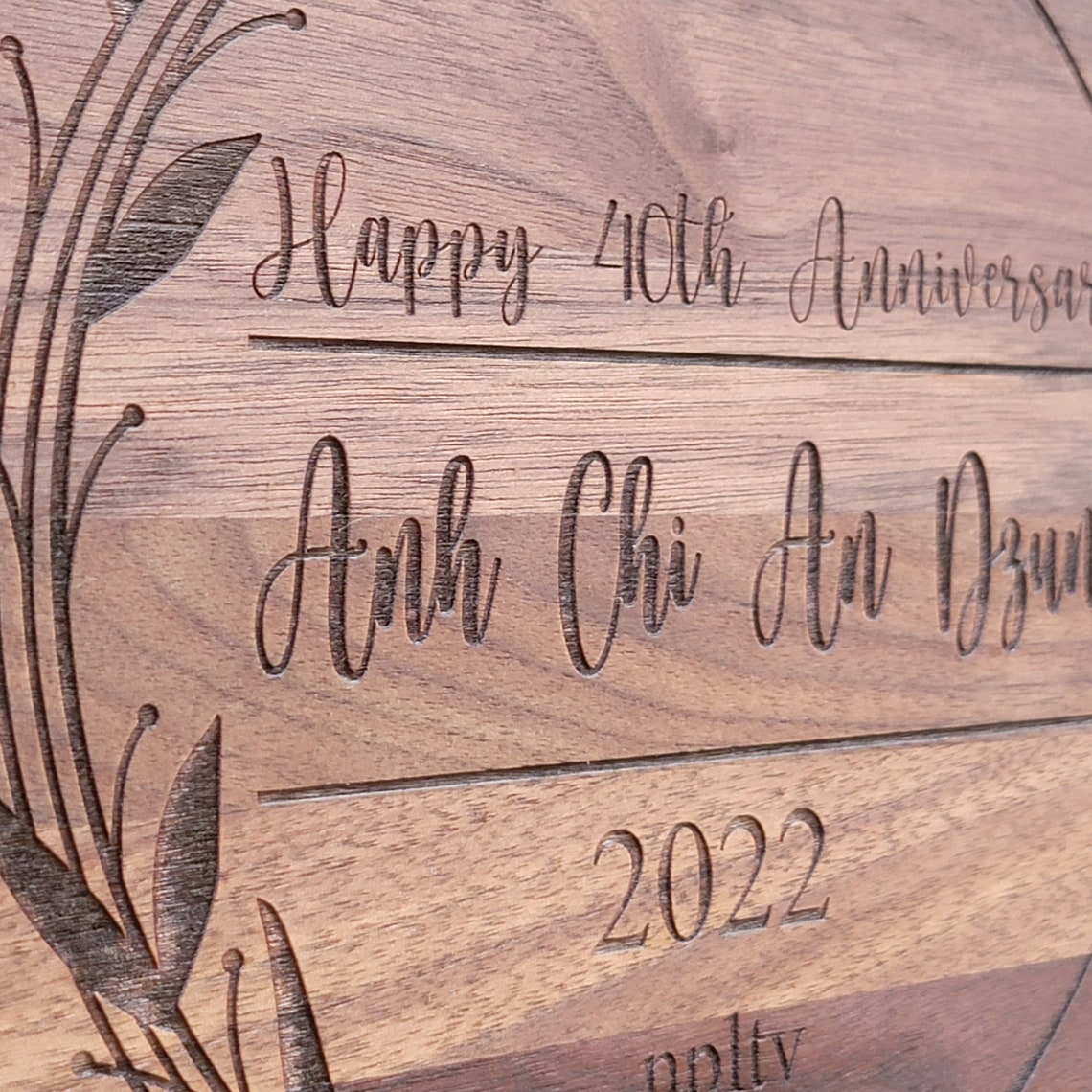 Personalized Walnut Cutting Board - 10.5"x16" - Semper-KIK
