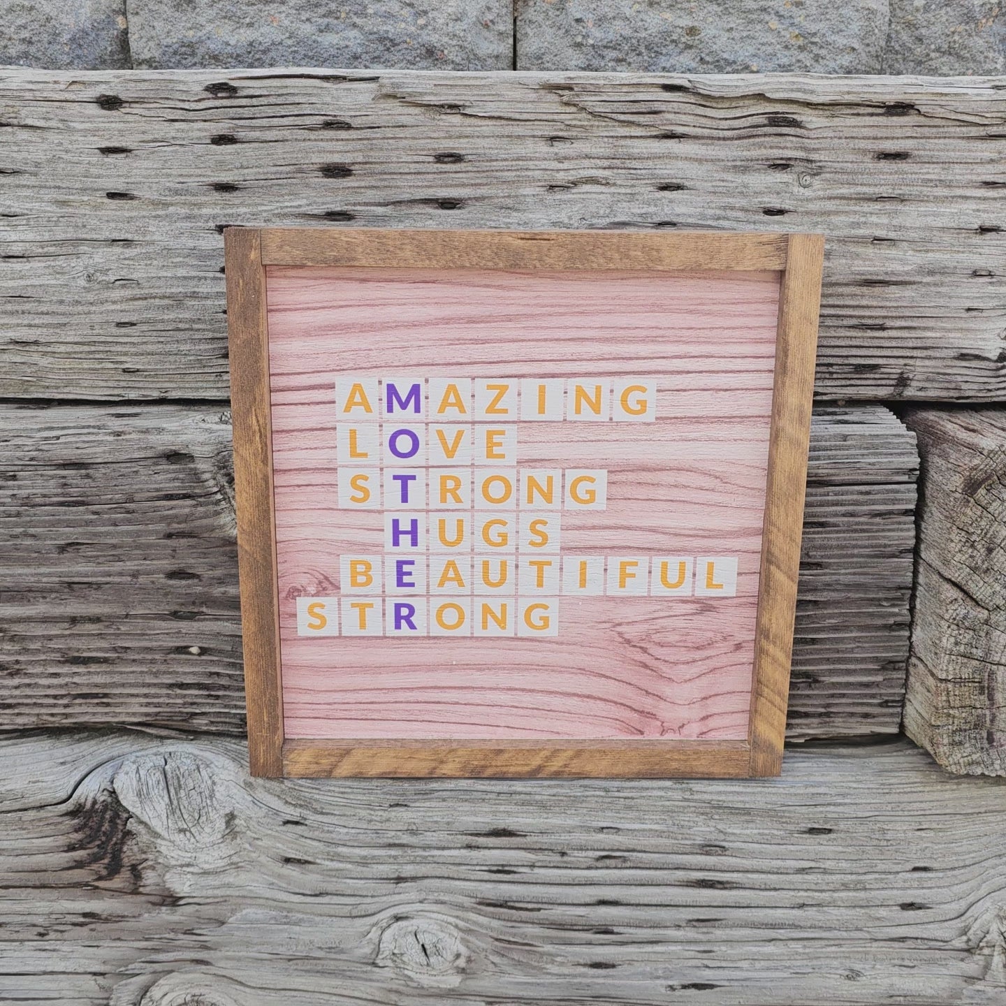 Mom crossword Sign